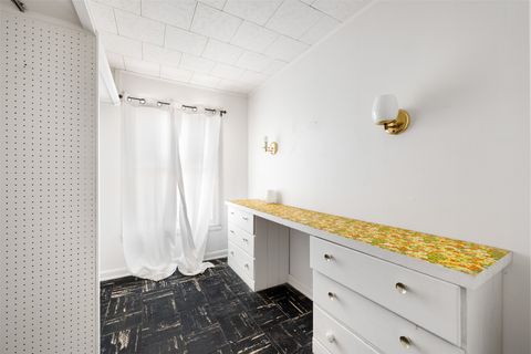 Tiny photo for 709 Oregon Street, Deer Lodge, MT 59722 (MLS # 30071508)