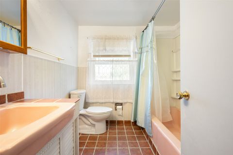 Tiny photo for 709 Oregon Street, Deer Lodge, MT 59722 (MLS # 30071508)