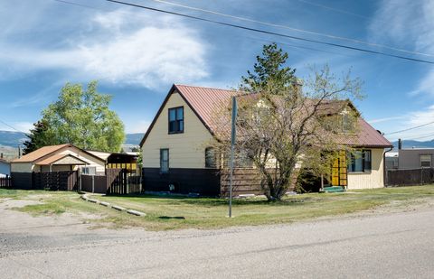 Photo of 709 Oregon Street, Deer Lodge, MT 59722 (MLS # 30071508)