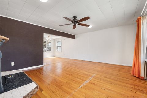 Tiny photo for 709 Oregon Street, Deer Lodge, MT 59722 (MLS # 30071508)