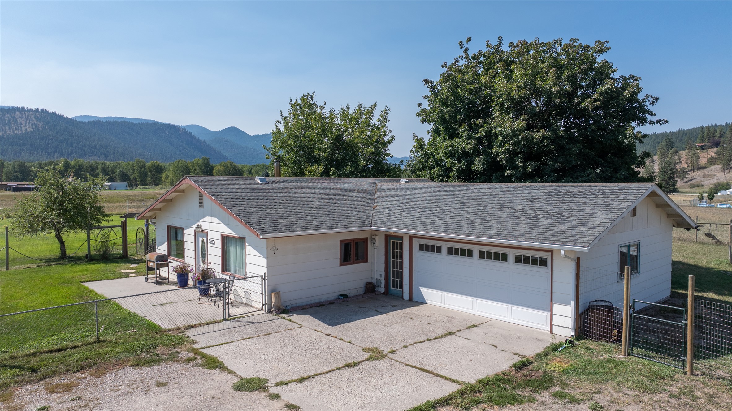 24485 View Crest Drive