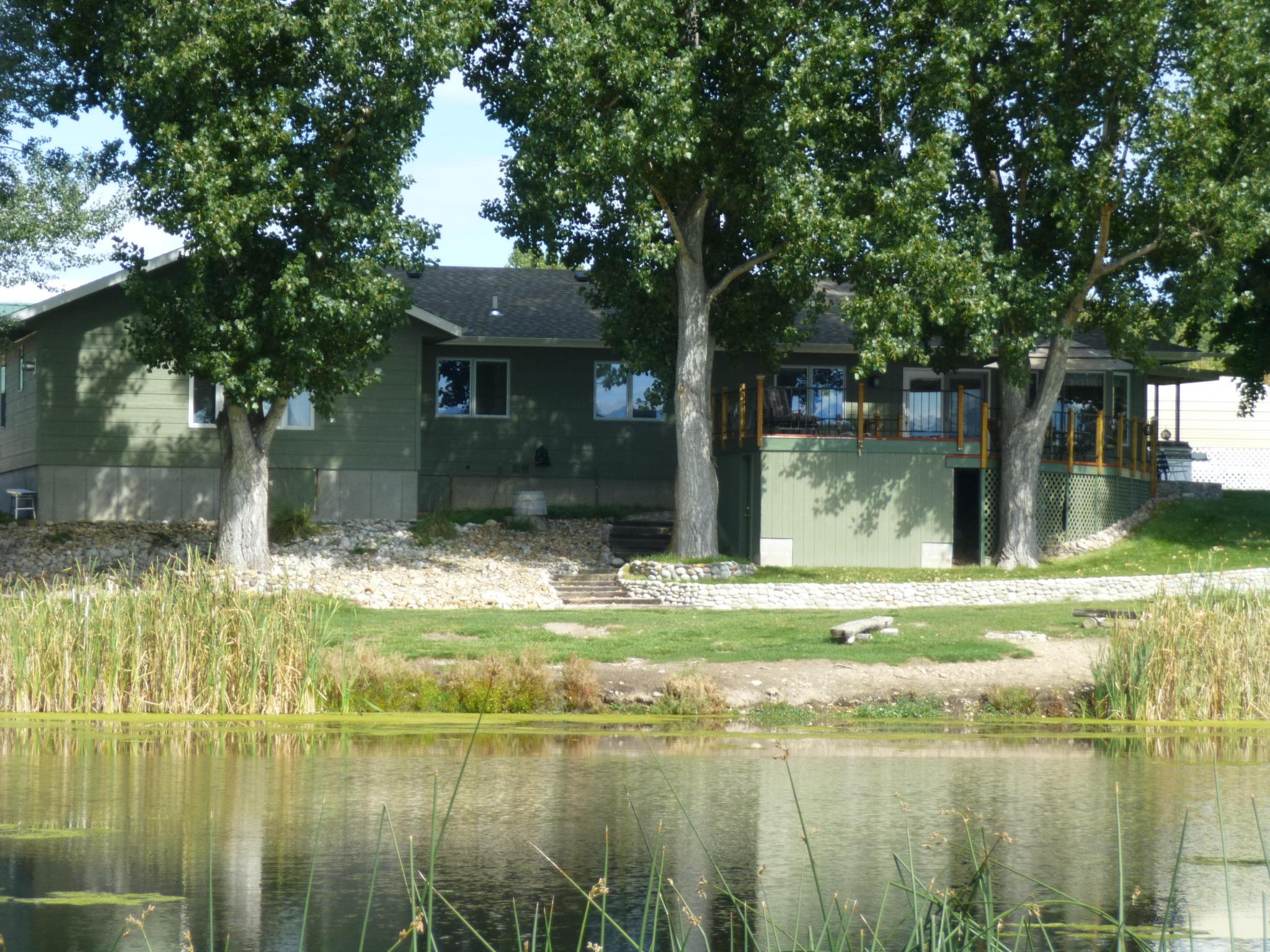 1340 Honey House Lane