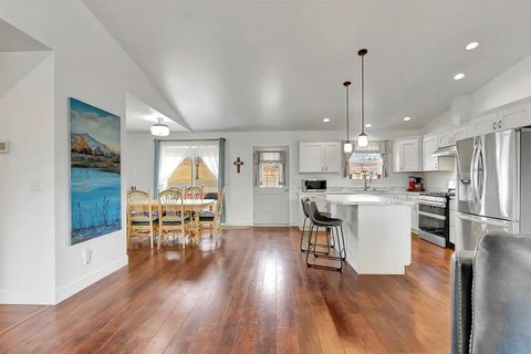 Tiny photo for 668 Winding Creek Trail, Corvallis, MT 59828 (MLS # 30069293)