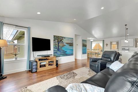 Tiny photo for 668 Winding Creek Trail, Corvallis, MT 59828 (MLS # 30069293)