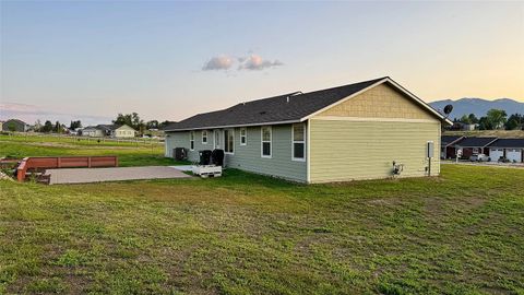 Tiny photo for 668 Winding Creek Trail, Corvallis, MT 59828 (MLS # 30069293)