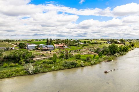 Tiny photo for 170 Sun Prairie Road, Great Falls, MT 59404 (MLS # 30073651)