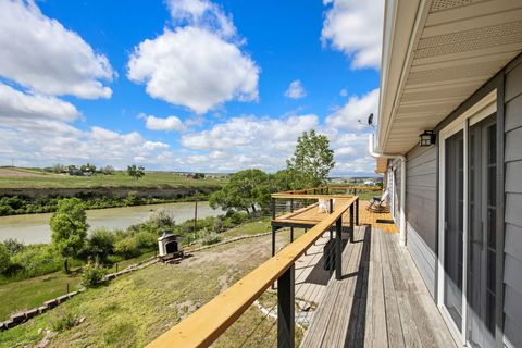 Tiny photo for 170 Sun Prairie Road, Great Falls, MT 59404 (MLS # 30073651)