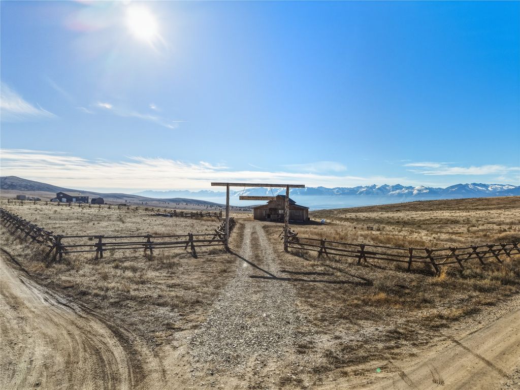 Photo of 375 Double D Road, Stevensville, MT 59870 (MLS # 30065027)