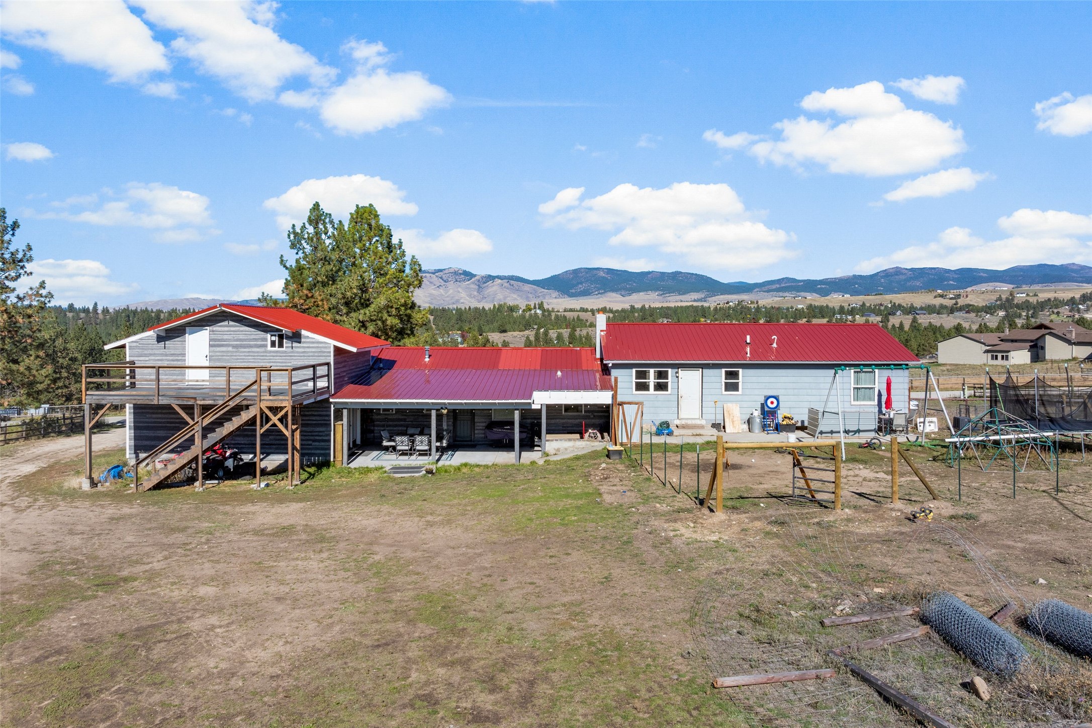 516 S El Capitan Loop