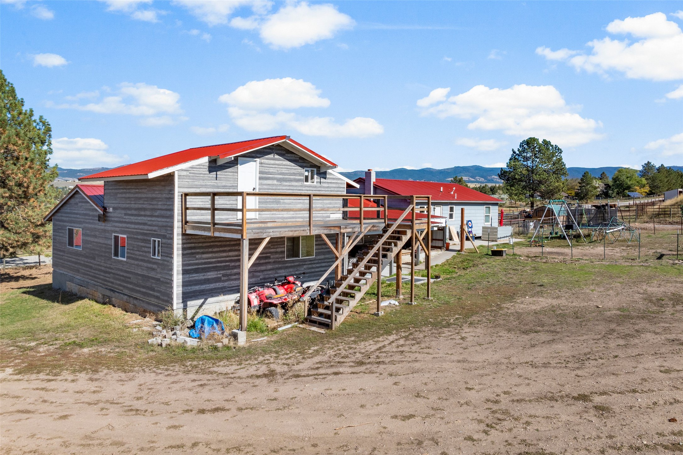 516 S El Capitan Loop