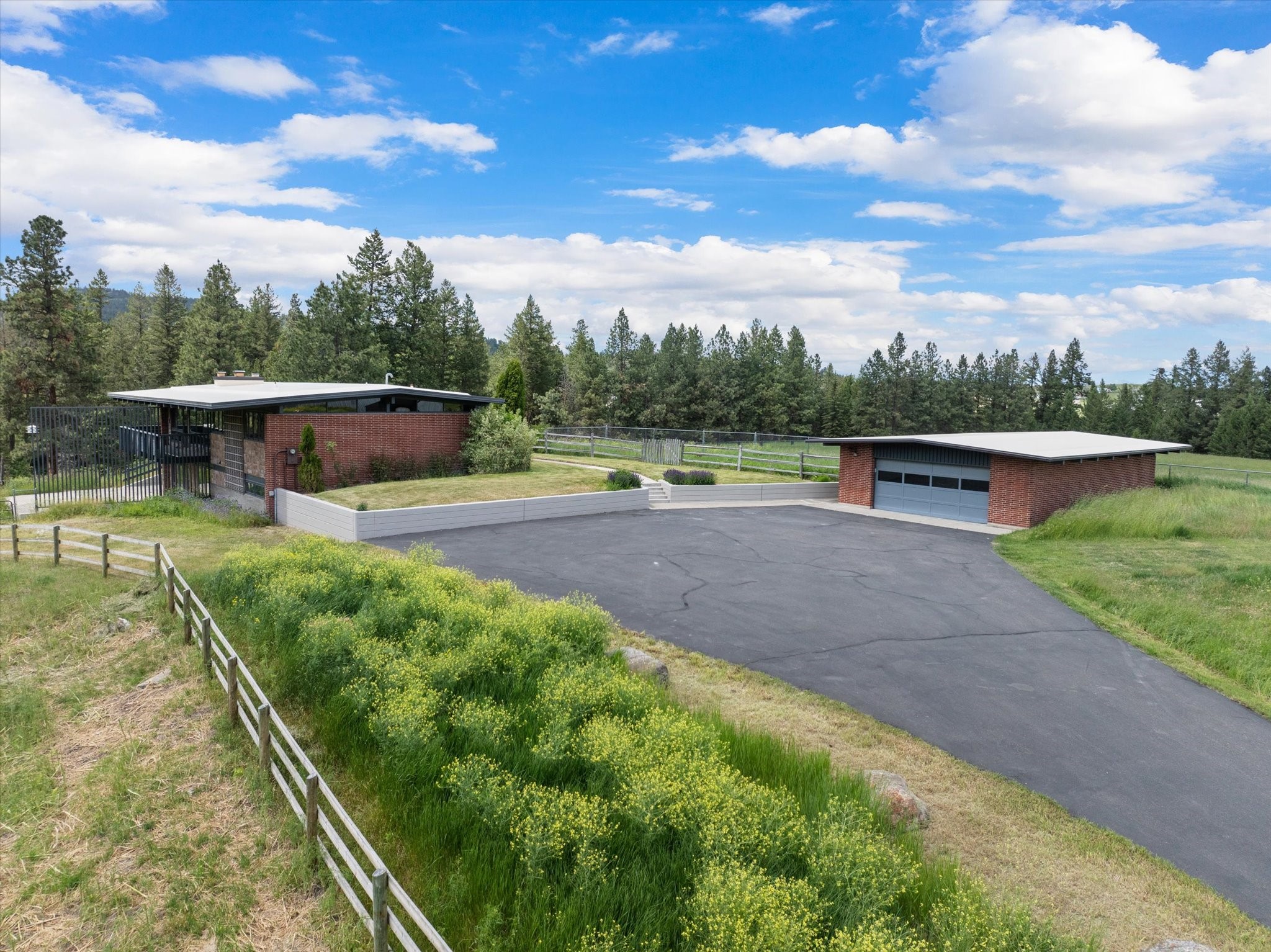 1695 Whalebone Drive