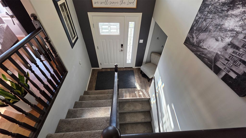 Photo of 415 14th Street NW, Great Falls, MT 59404 (MLS # 30066111)