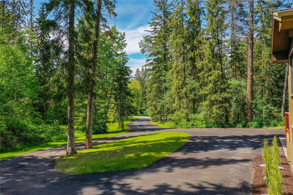 Photo of 235 &amp; 245 Diamond Court, Whitefish, MT 59937 (MLS # 30073706)