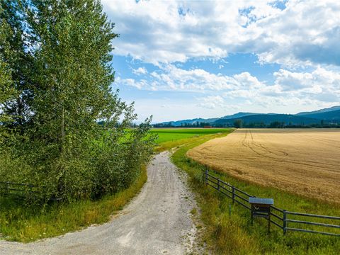 Tiny photo for 1203 Pheasant Hollow Way, Kalispell, MT 59901 (MLS # 30032888)
