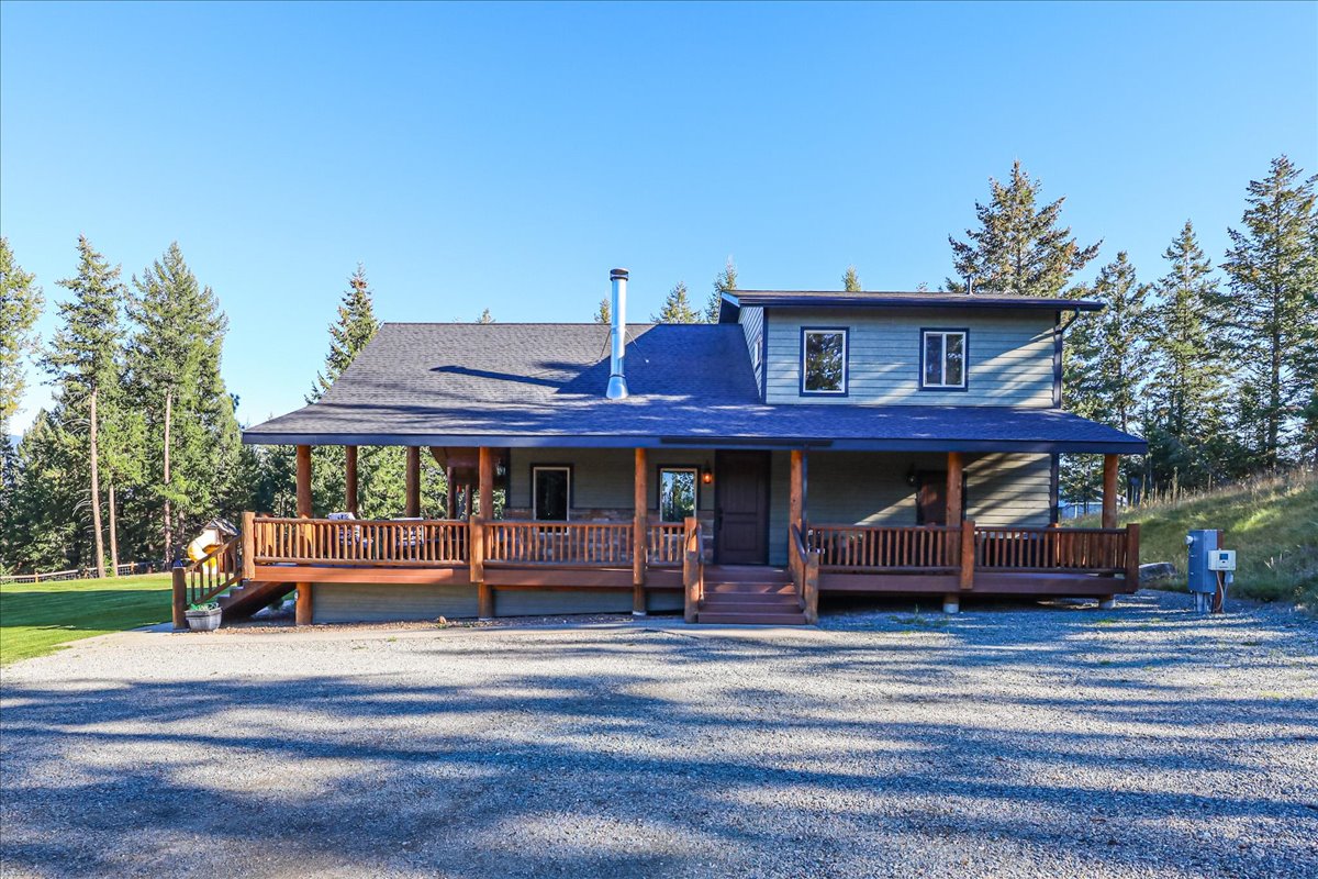 185 Mossy Rock Road N