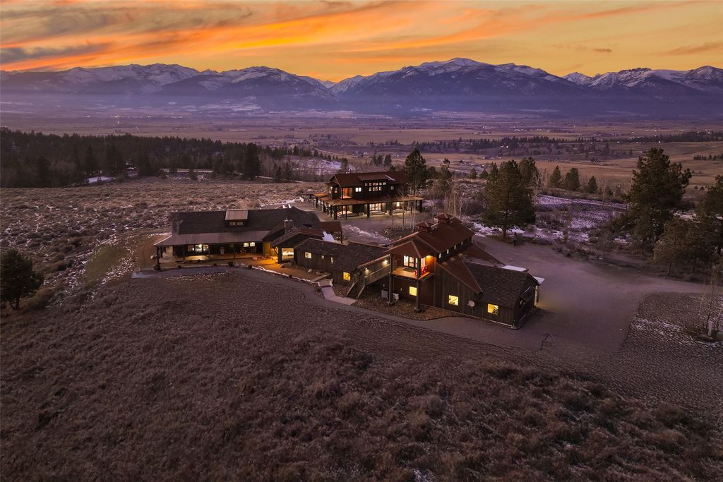 Photo of 1076 Home Stretch Drive, Stevensville, MT 59870 (MLS # 30066060)