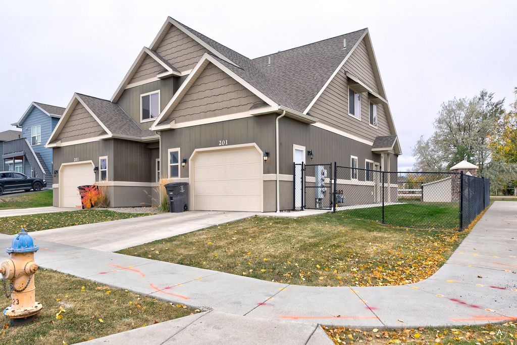 Photo of 201 Northgate Loop, Helena, MT 59602 (MLS # 30057262)