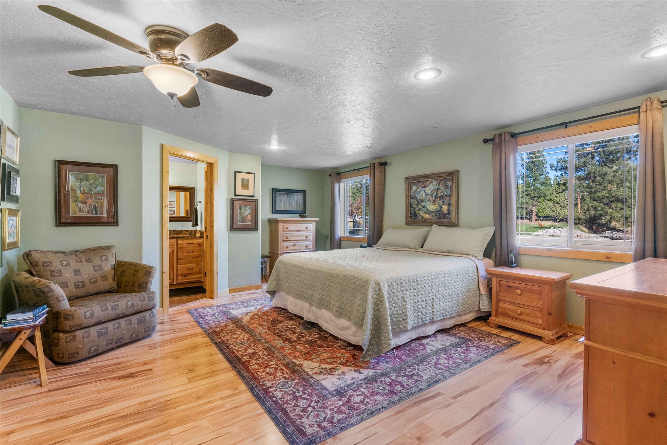 Stevensville, Montana 59870, United States, 6 Bedrooms Bedrooms, ,5 BathroomsBathrooms,Residential,Active,218432