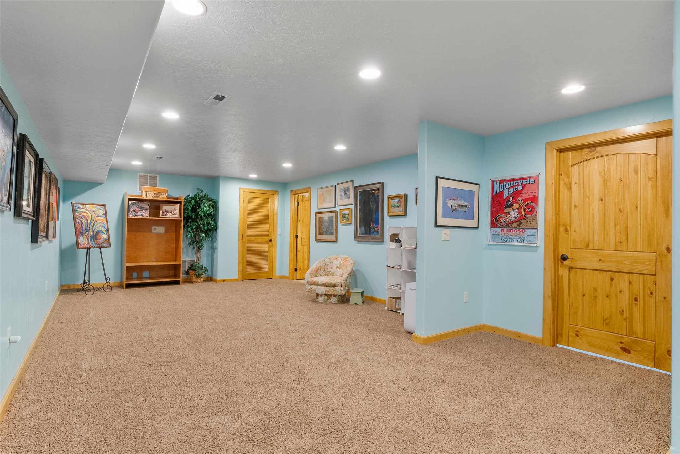 Stevensville, Montana 59870, United States, 6 Bedrooms Bedrooms, ,5 BathroomsBathrooms,Residential,Active,218432