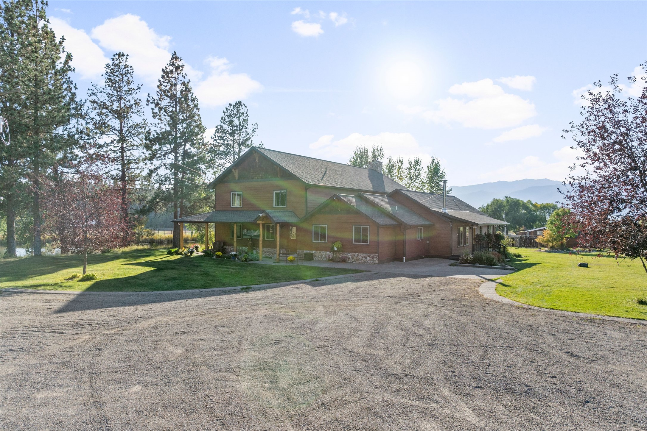 Stevensville, Montana 59870, United States, 6 Bedrooms Bedrooms, ,5 BathroomsBathrooms,Residential,Active,218432