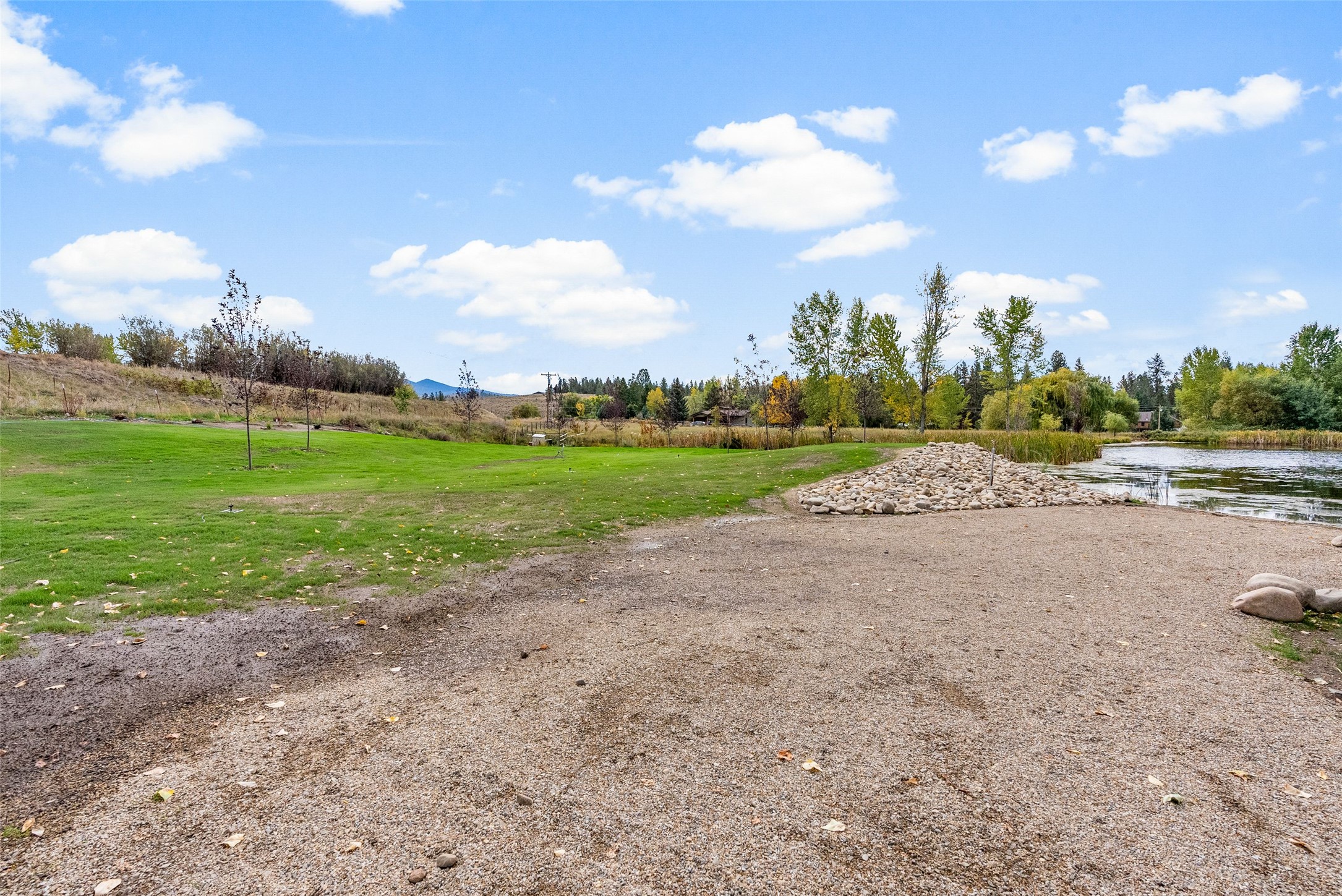 Stevensville, Montana 59870, United States, 6 Bedrooms Bedrooms, ,5 BathroomsBathrooms,Residential,Active,218432