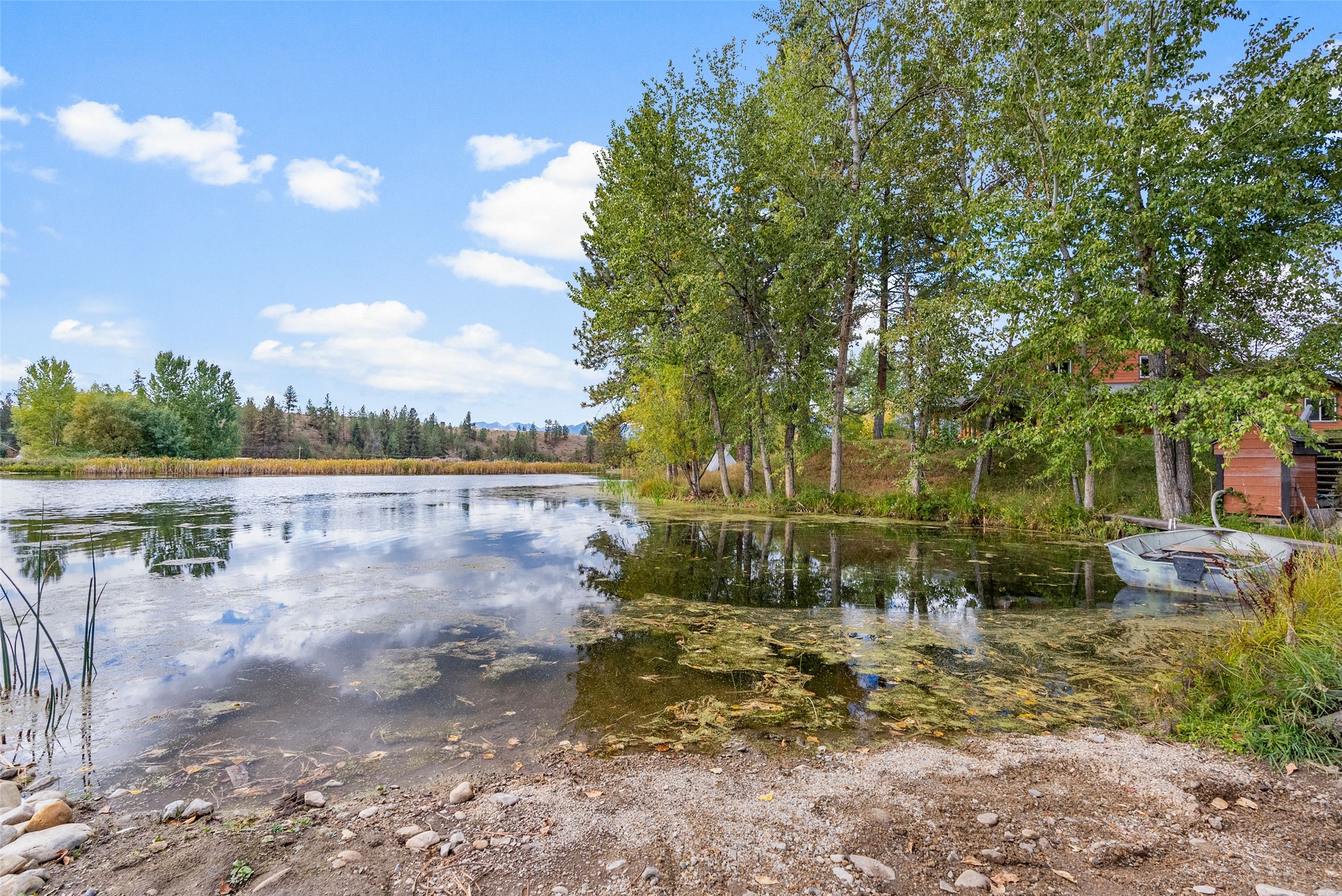 Stevensville, Montana 59870, United States, 6 Bedrooms Bedrooms, ,5 BathroomsBathrooms,Residential,Active,218432