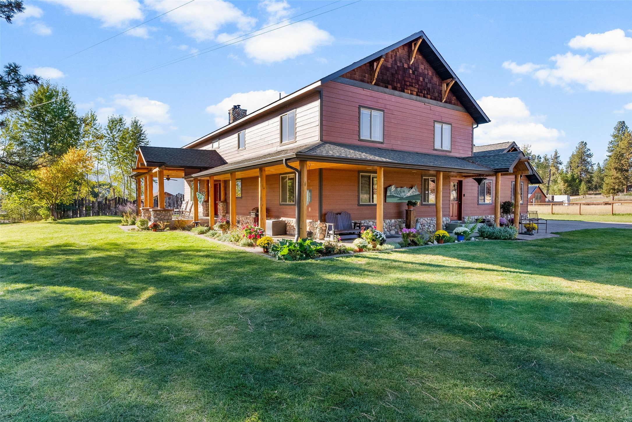 Stevensville, Montana 59870, United States, 6 Bedrooms Bedrooms, ,5 BathroomsBathrooms,Residential,Active,218432