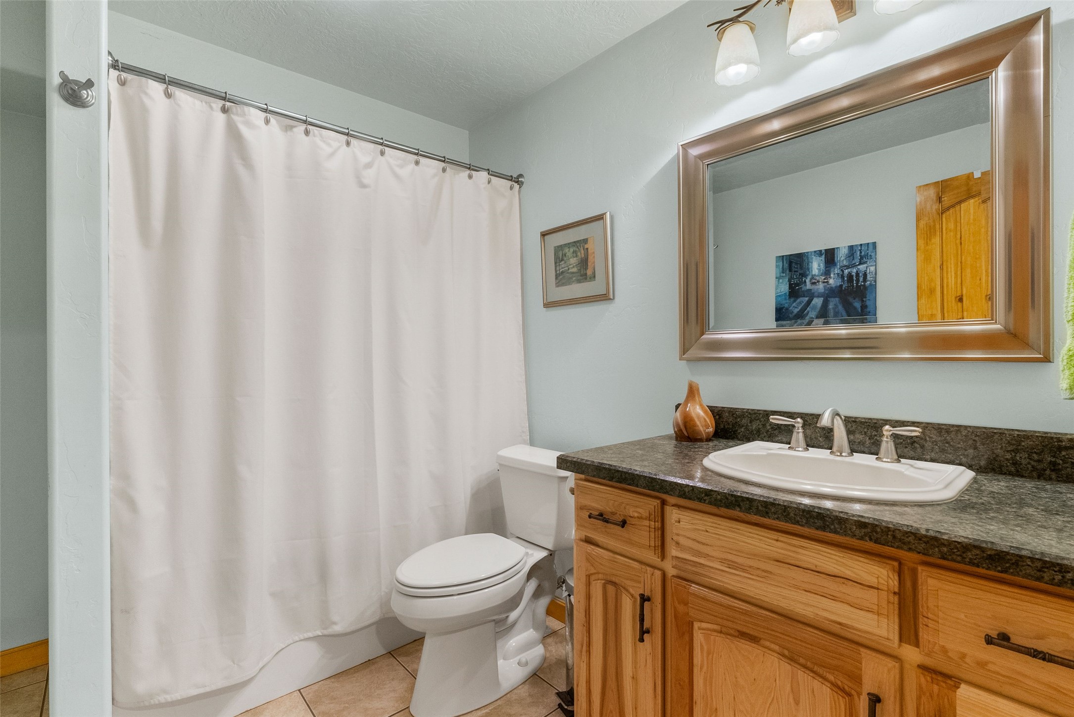 Stevensville, Montana 59870, United States, 6 Bedrooms Bedrooms, ,5 BathroomsBathrooms,Residential,Active,218432