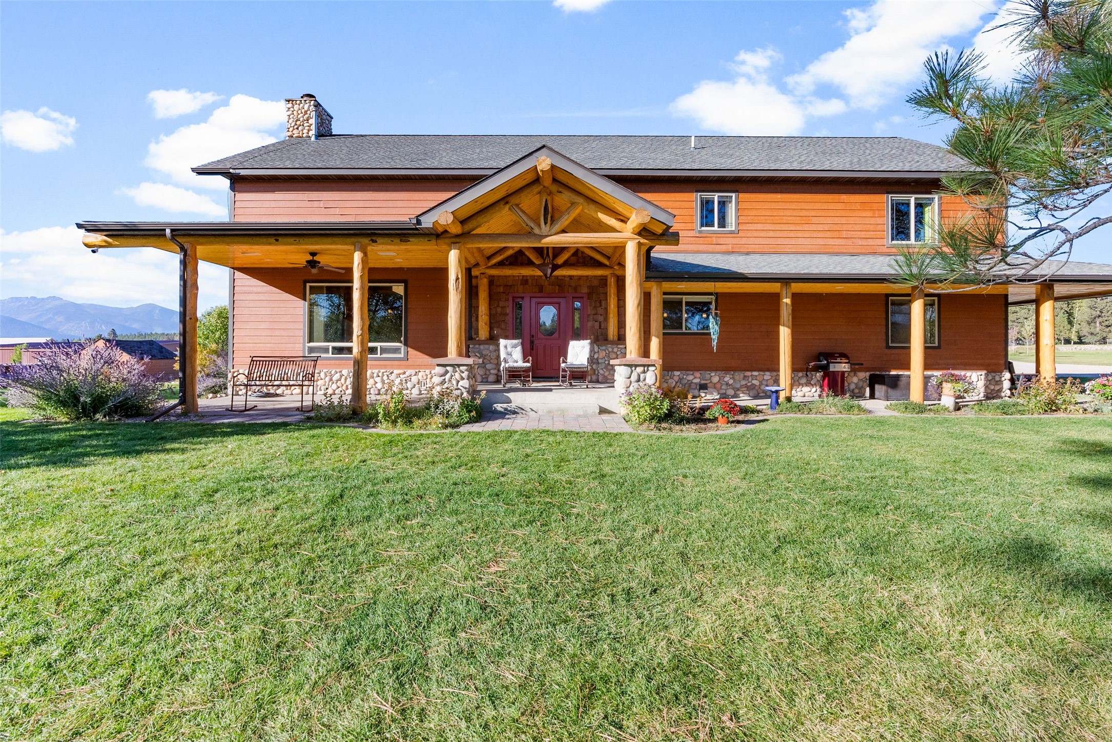 Stevensville, Montana 59870, United States, 6 Bedrooms Bedrooms, ,5 BathroomsBathrooms,Residential,Active,218432