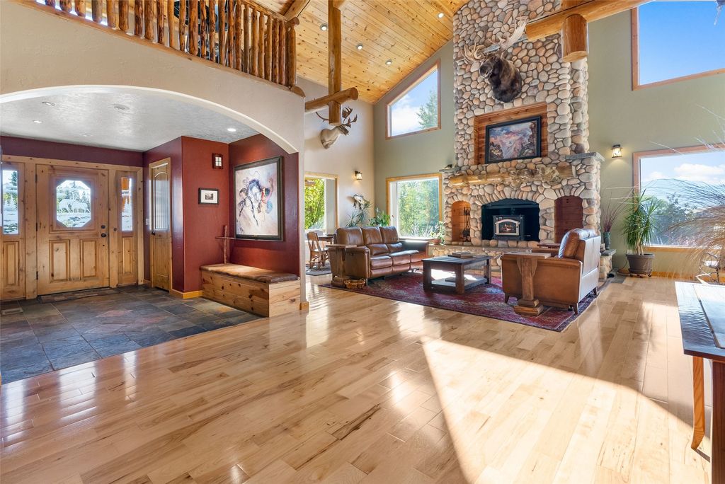 Photo of 2837 Caribou Lane, Stevensville, MT 59870 (MLS # 30058118)