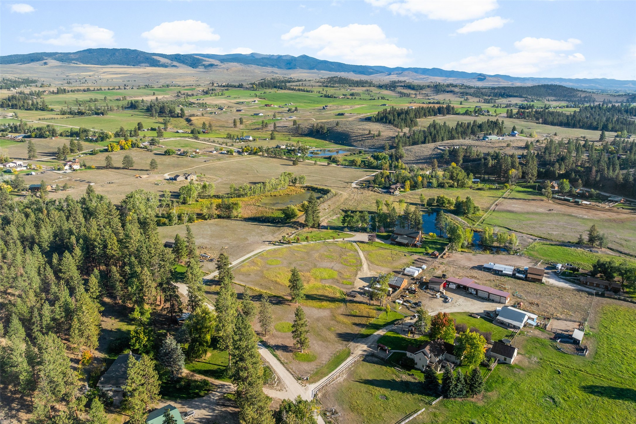 Stevensville, Montana 59870, United States, 6 Bedrooms Bedrooms, ,5 BathroomsBathrooms,Residential,Active,218432