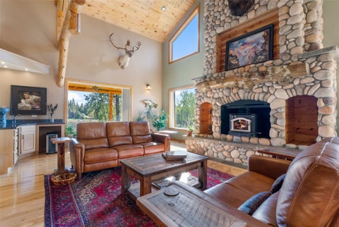 Photo of 2837 Caribou Lane, Stevensville, MT 59870 (MLS # 30058118)