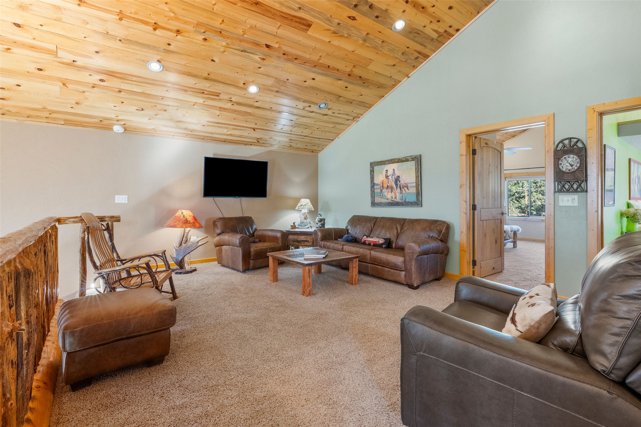 Stevensville, Montana 59870, United States, 6 Bedrooms Bedrooms, ,5 BathroomsBathrooms,Residential,Active,218432