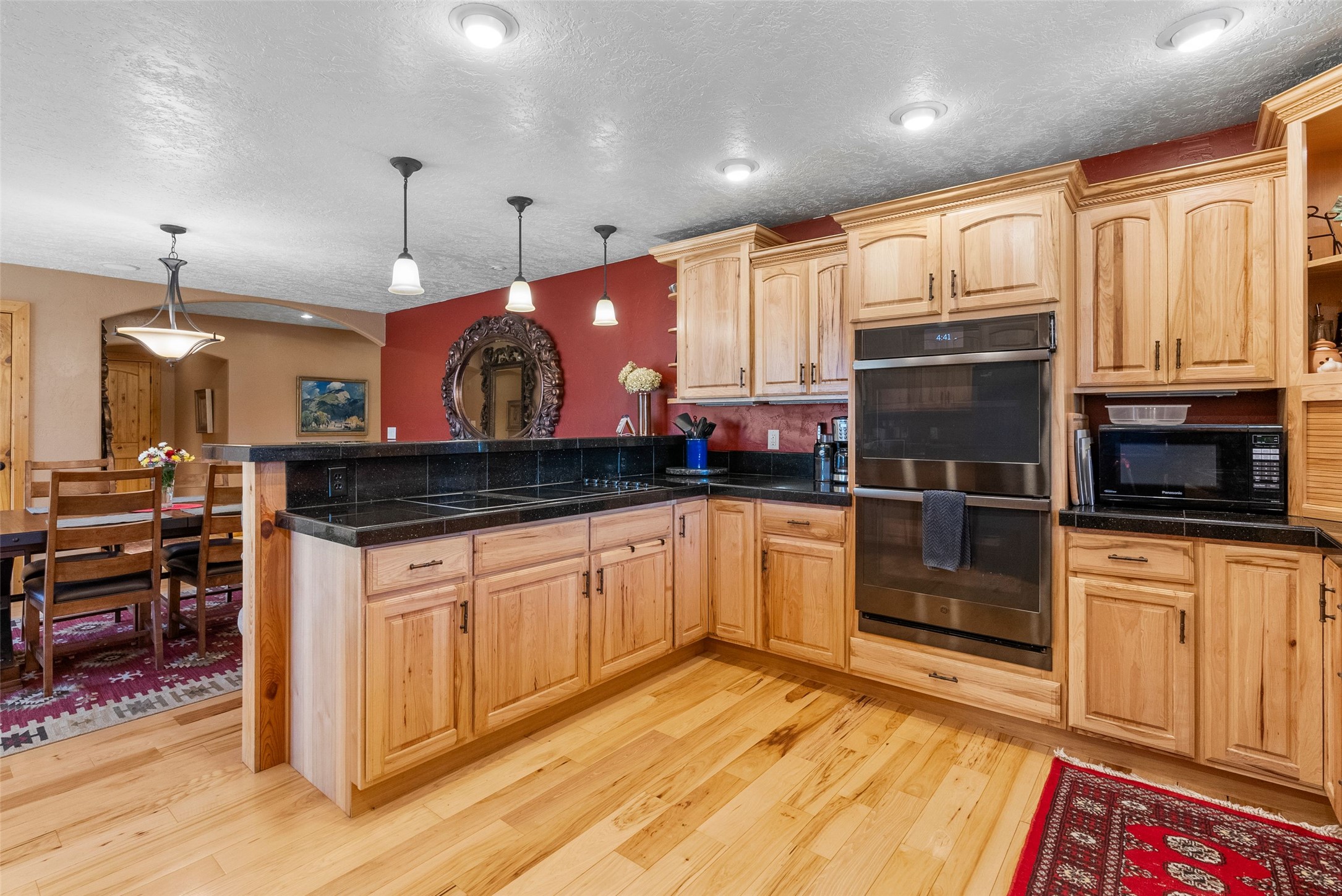 Stevensville, Montana 59870, United States, 6 Bedrooms Bedrooms, ,5 BathroomsBathrooms,Residential,Active,218432