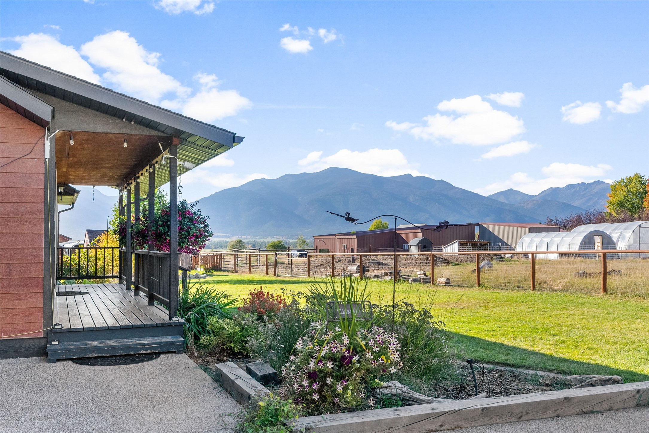 Stevensville, Montana 59870, United States, 6 Bedrooms Bedrooms, ,5 BathroomsBathrooms,Residential,Active,218432