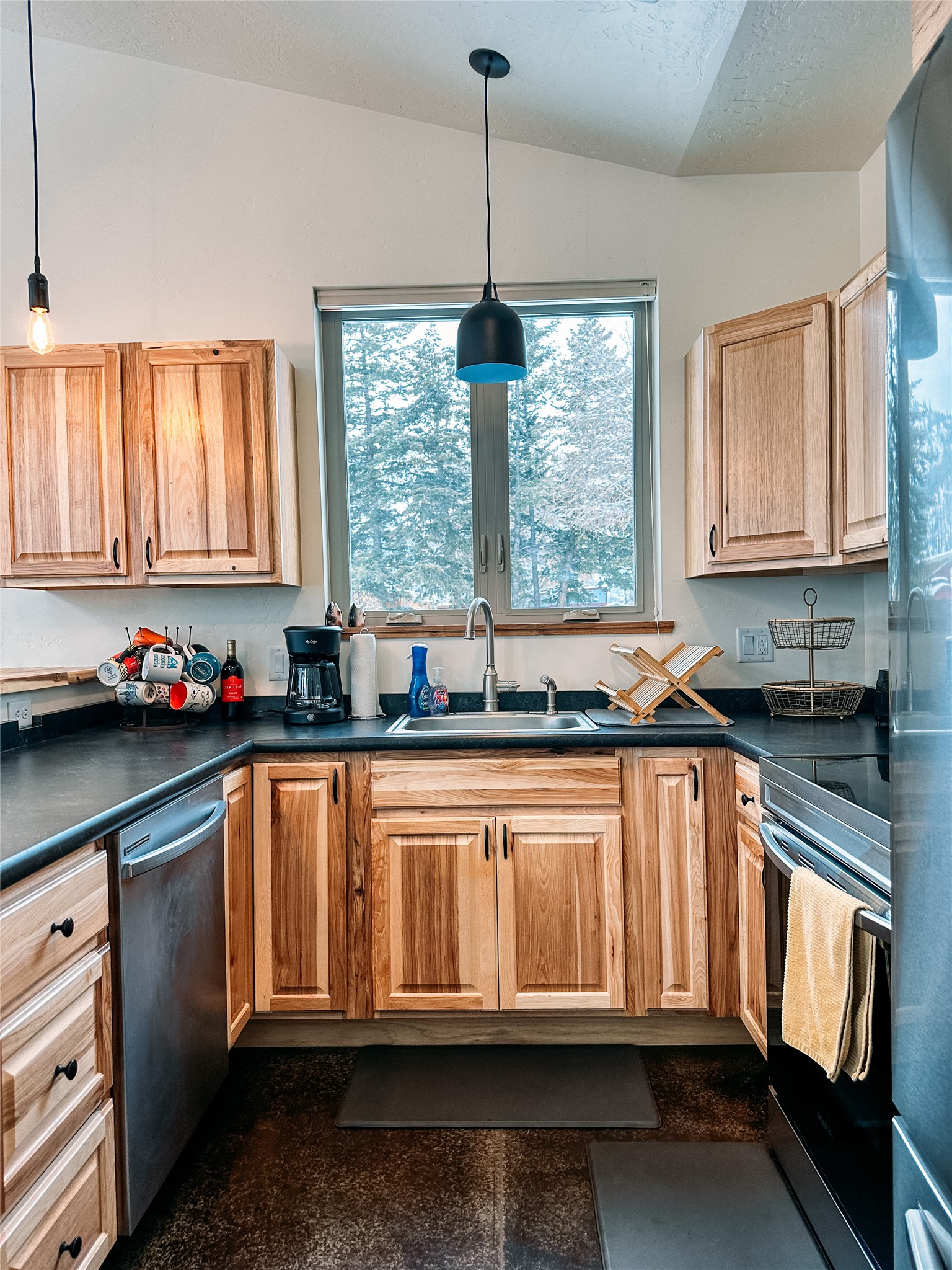 518 Iowa Avenue 1 & 2