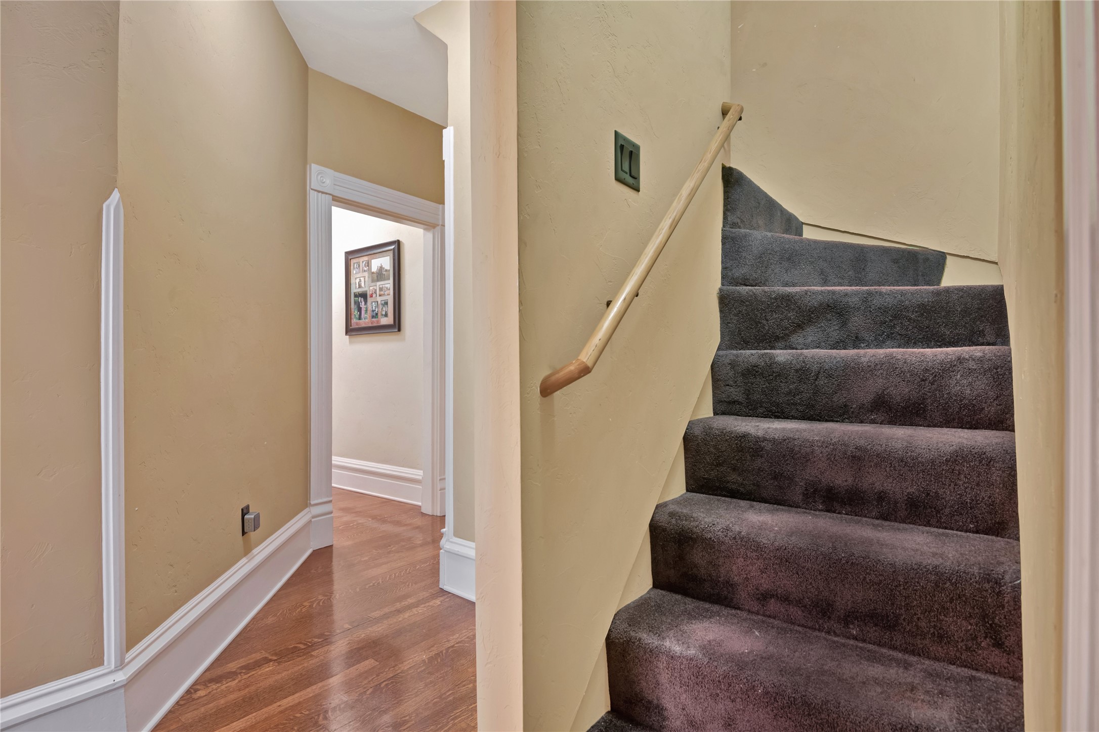 Missoula, Montana, 59802, United States, 5 Bedrooms Bedrooms, ,6 BathroomsBathrooms,Residential,Active,1753892