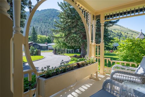 Photo of 2215 Raymond Avenue, Missoula, MT 59802 (MLS # 30028515)