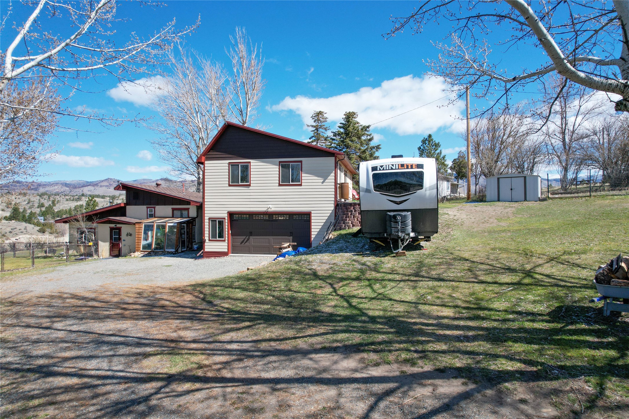 8422 Lake Park Trail
