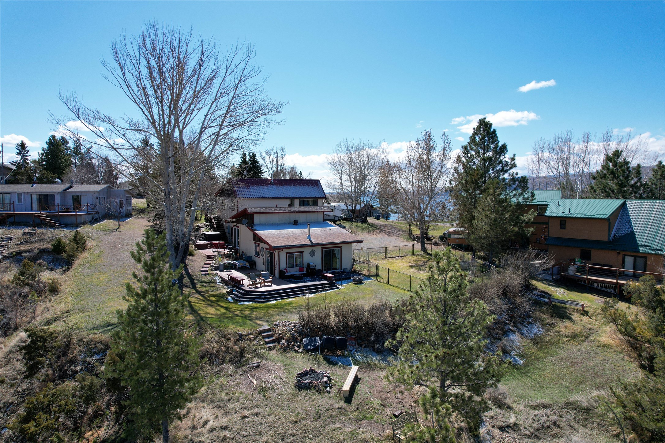 8422 Lake Park Trail