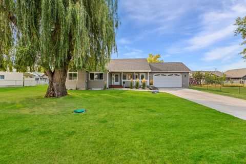 Photo of 2235 36th Street, Missoula, MT 59801 (MLS # 30058440)