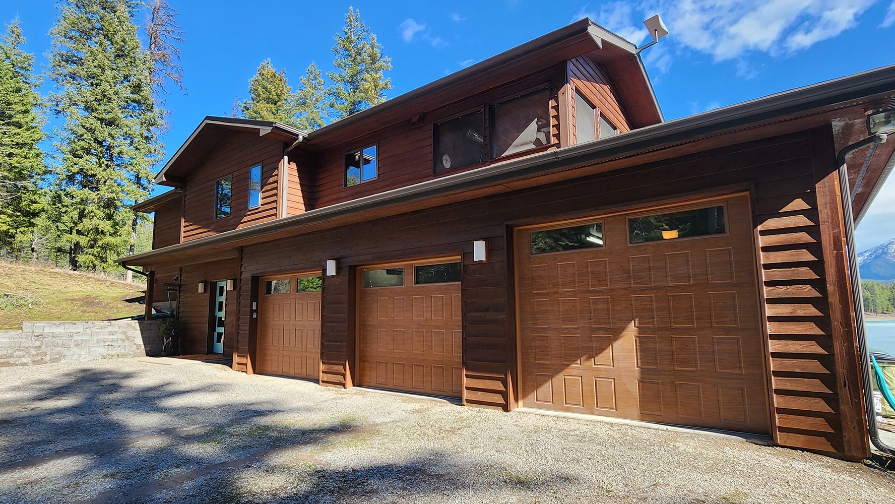 Bigfork, Montana, 59911, United States, 3 Bedrooms Bedrooms, ,2 BathroomsBathrooms,Residential,Active,2028641
