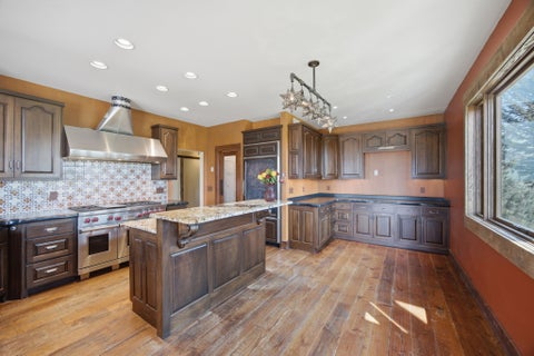 Tiny photo for 500 Lovers Lane, Hamilton, MT 59840 (MLS # 30076471)