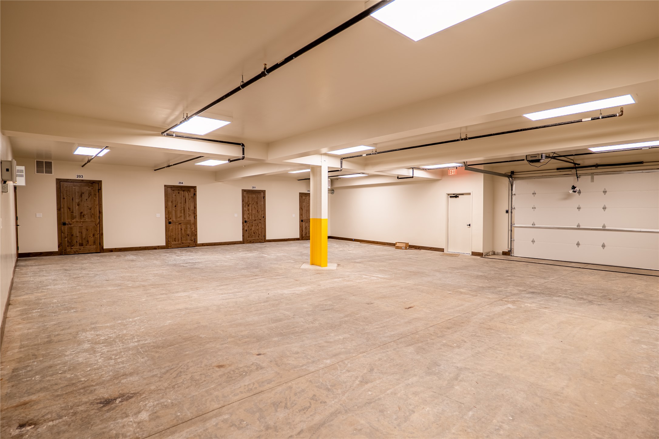 220 E 2nd Street