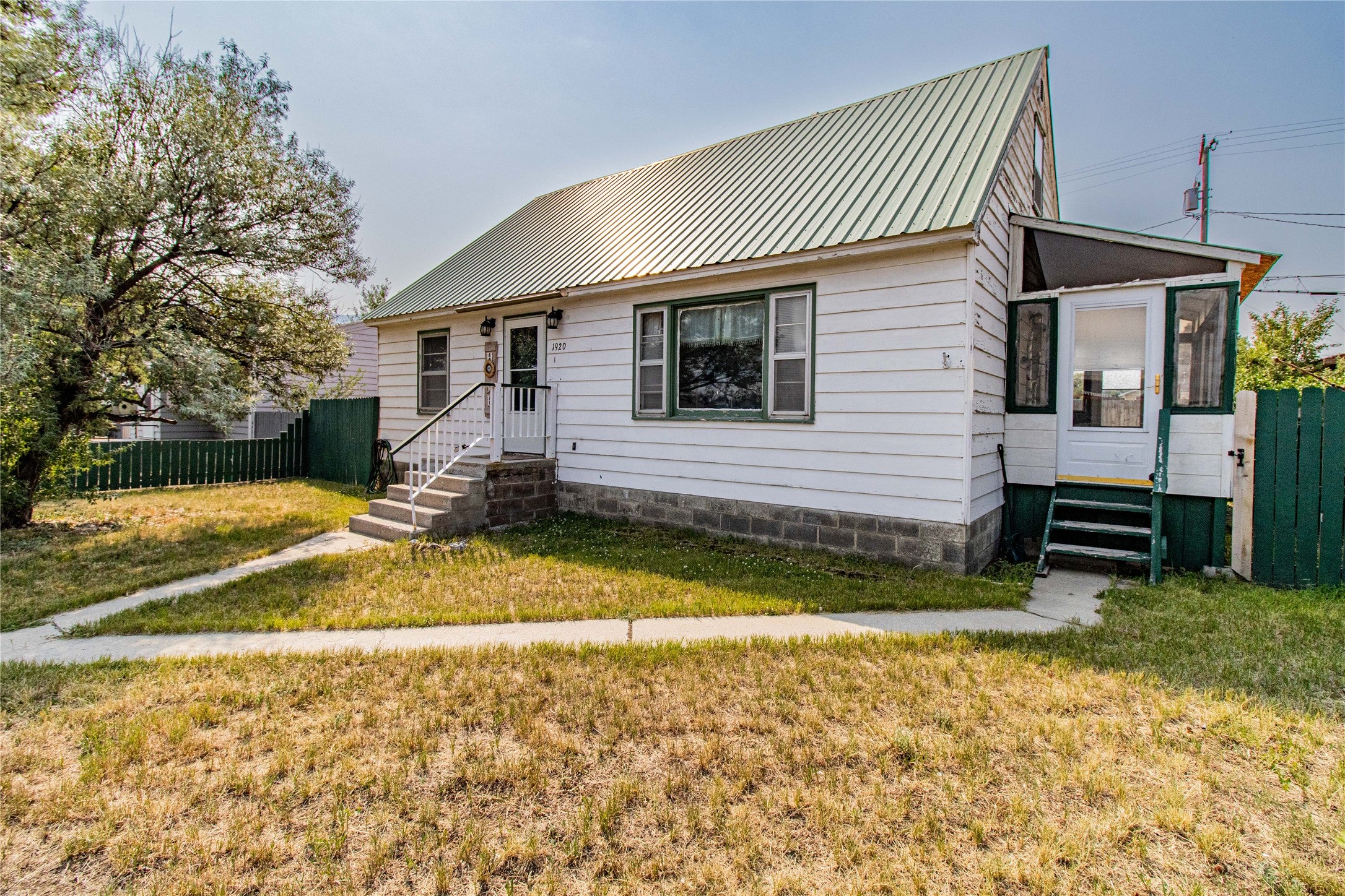 1920 Dewey Boulevard