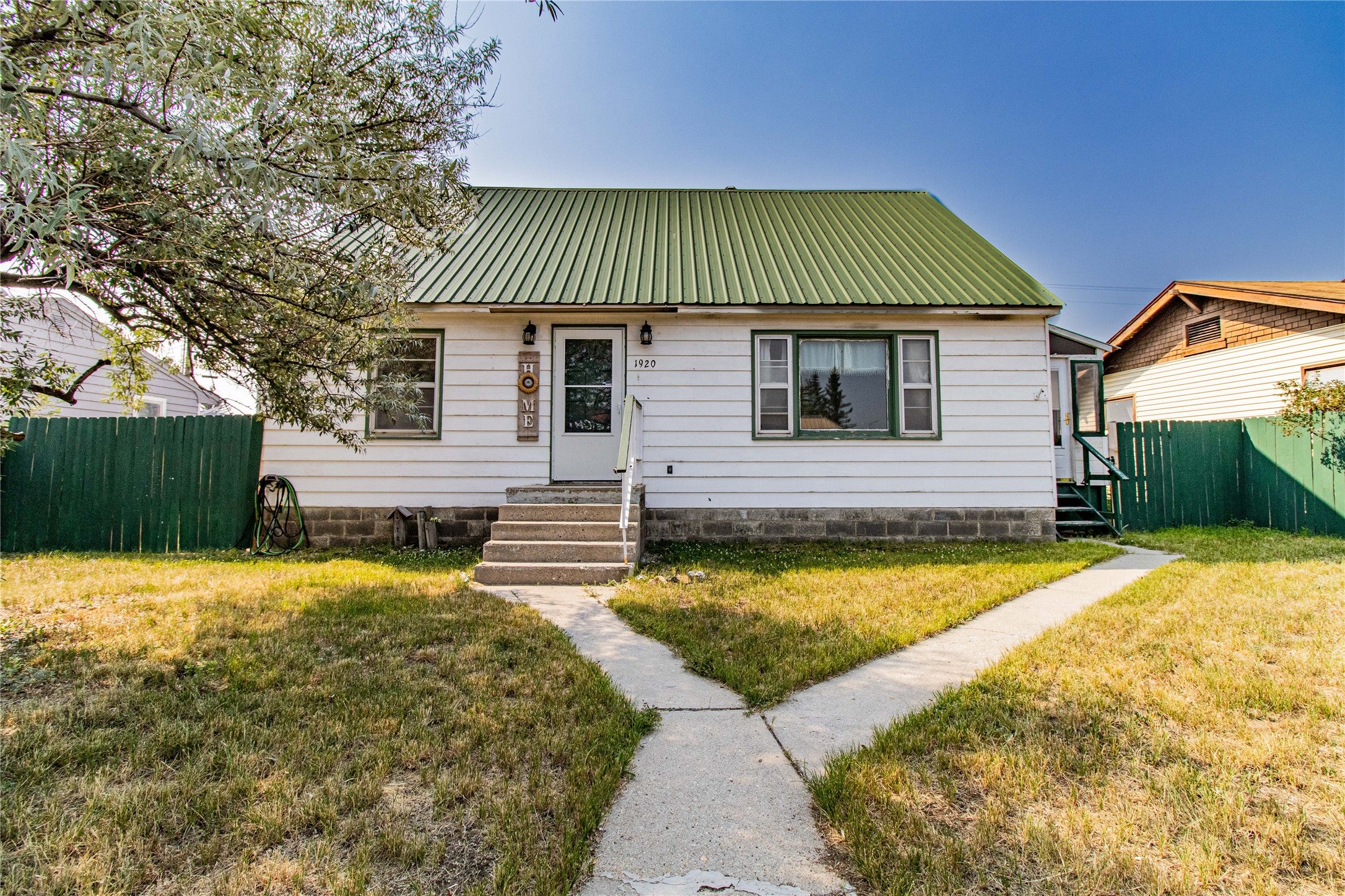 1920 Dewey Boulevard