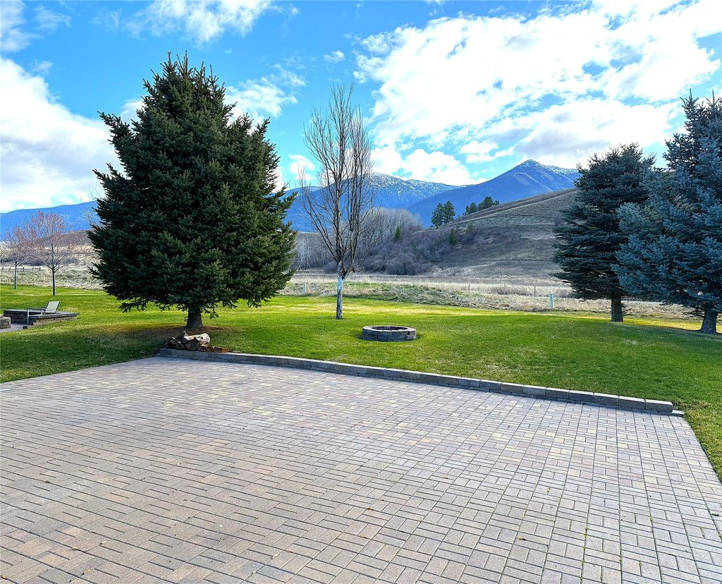 Photo of 342 Kingfisher Loop, Eureka, MT 59917 (MLS # 30067539)