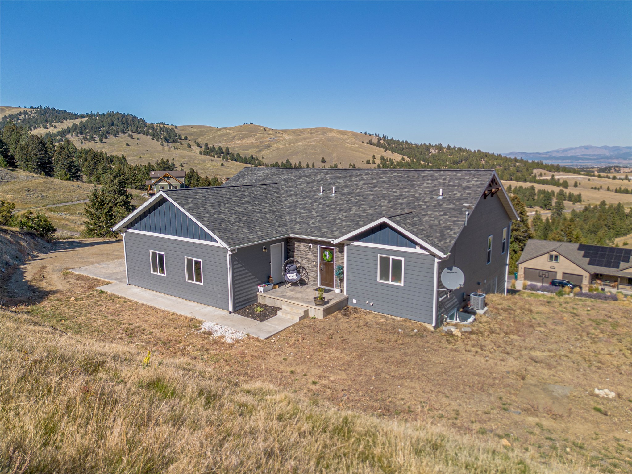 10 Ridgeview Drive