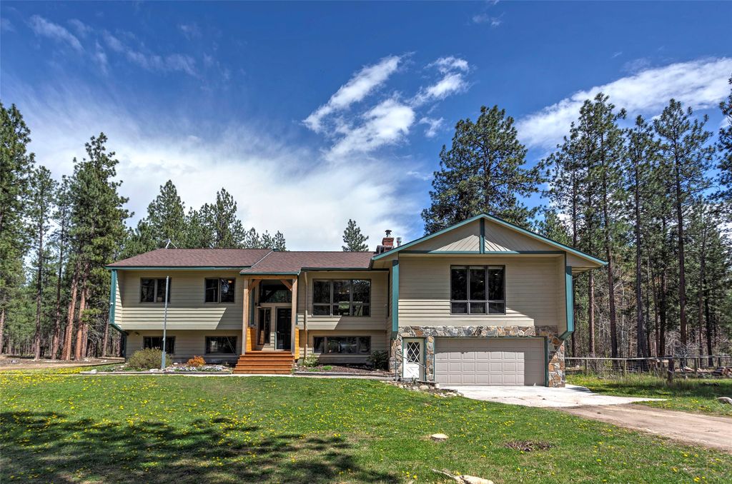Photo of 4020 Wakantanka Way, Stevensville, MT 59870 (MLS # 30069938)