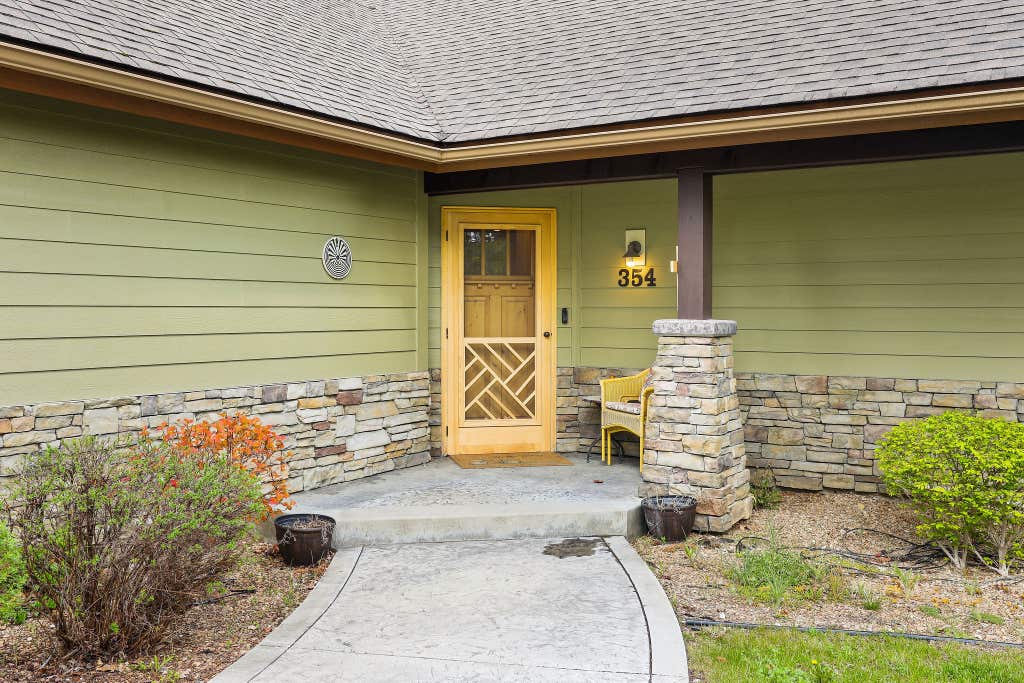 Photo of 354 Jib Lane, Lakeside, MT 59922 (MLS # 30070245)